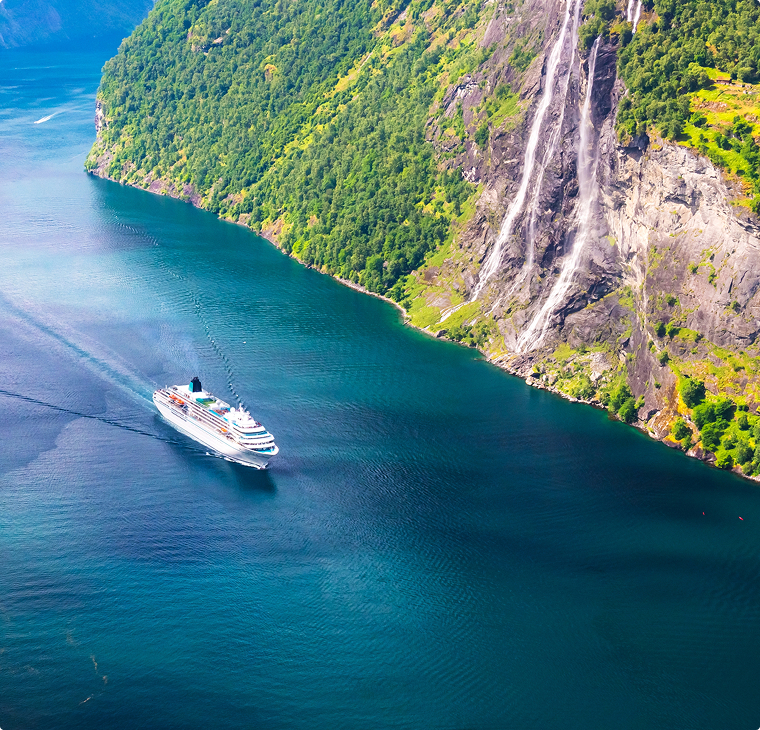 Cruise Ship